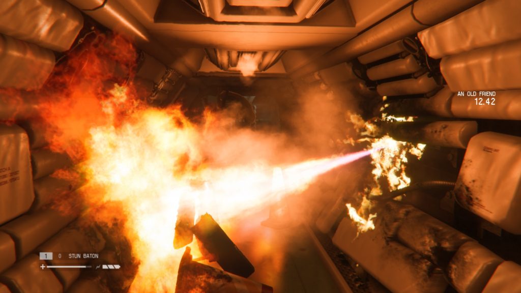 Alien Isolation: alien behind burning gas leak